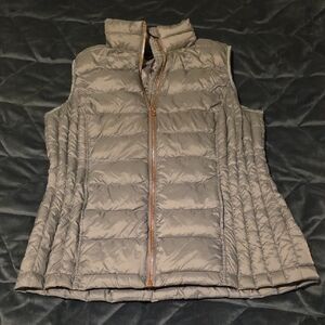Women's Misty Green Puffer Vest